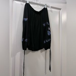 American Eagle Off-the-Shoulder Top